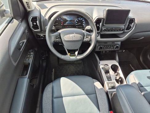 Used 2024 Ford Bronco Sport Outer Banks w/ Tech Package AWD/4WD image 26