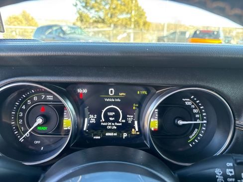 Used 2021 Jeep Wrangler Unlimited Sahara image 17