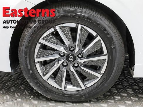 Used 2020 Hyundai Ioniq Limited image 53