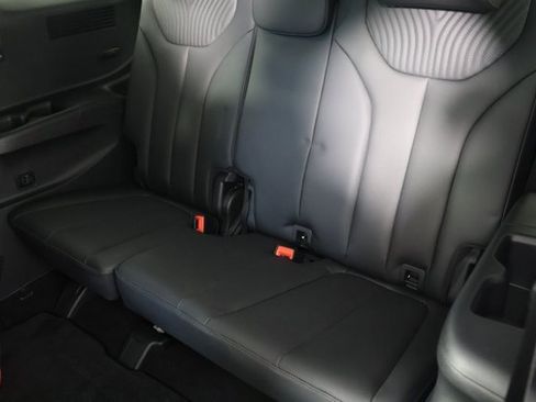 Used 2024 Hyundai Palisade Calligraphy image 22