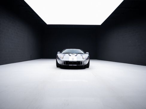 Used 2006 Ford GT image 81