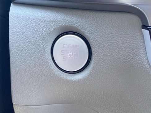 New 2026 Kia Sorento S image 21