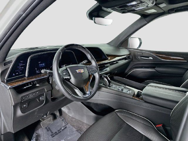 Used 2023 Cadillac Escalade ESV Premium Luxury AWD/4WD image 22
