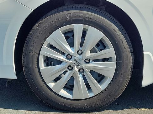 New 2025 Nissan Sentra S image 17