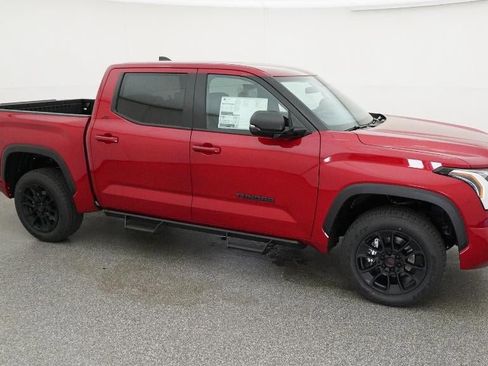 New 2026 Toyota Tundra SR5 image 12