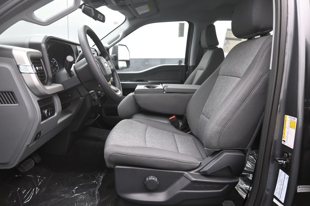 New 2027 Ford F250 XL w/ Tremor Off-Road Package AWD/4WD image 18