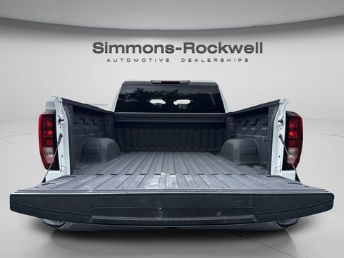 Used 2024 GMC Sierra 1500 Pro w/ Pro Value Package AWD/4WD image 8