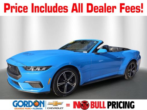Used 2025 Ford Mustang Premium RWD image 1