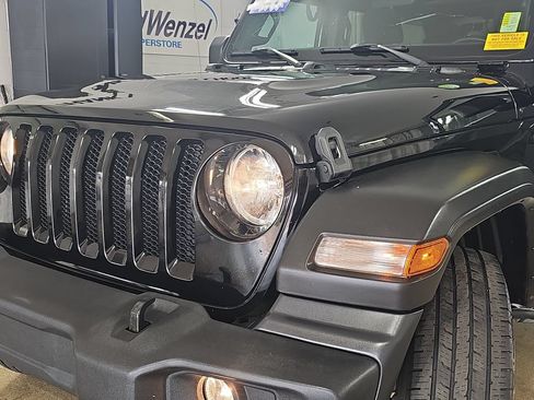Used 2021 Jeep Wrangler Unlimited Sport AWD/4WD image 34