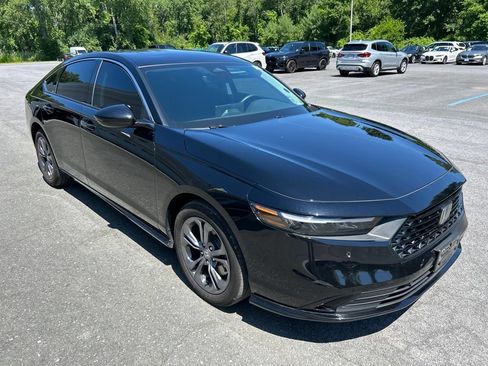 Used 2025 Honda Accord EX-L image 7