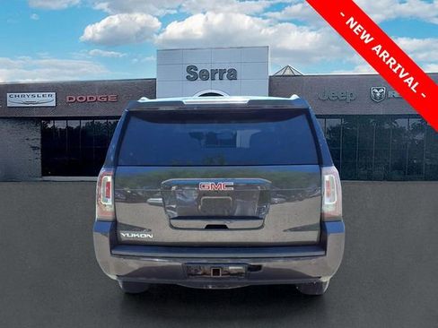Used 2016 GMC Yukon SLE w/ Convenience Package AWD/4WD image 5