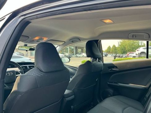Used 2016 Toyota Prius Two FWD image 9