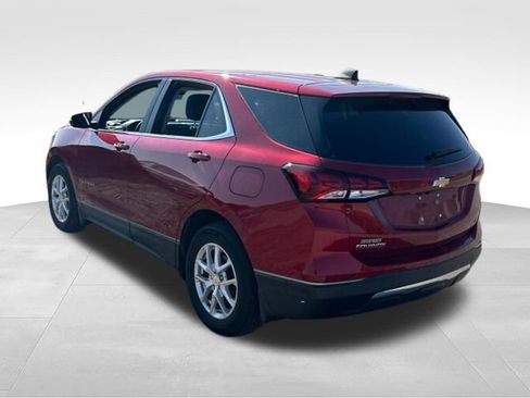 Used 2024 Chevrolet Equinox LT FWD image 4