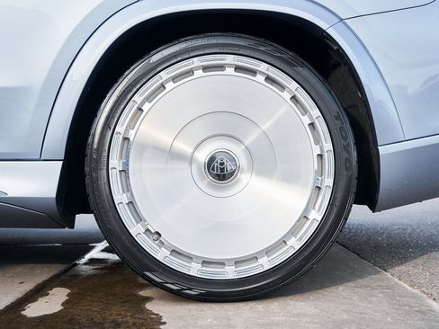 Used 2026 Mercedes-Benz Maybach GLS 600 4MATIC image 25