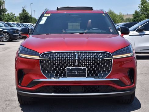 New 2026 Lincoln Aviator Reserve RWD image 2