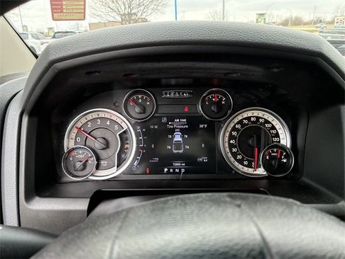 Used 2018 RAM 2500 Tradesman w/ Chrome Appearance Group image 25