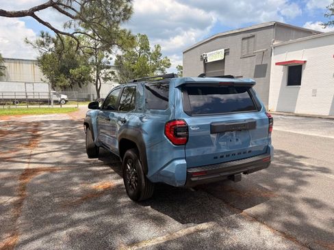 Used 2025 Toyota 4Runner SR5 RWD image 16