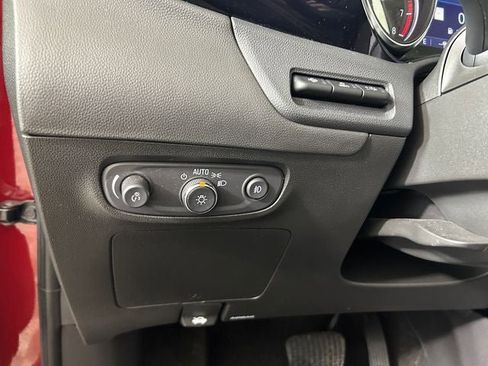 Used 2023 Buick Encore GX Essence w/ Advanced Technology Package AWD/4WD image 20