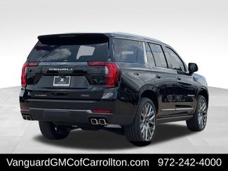 New 2026 GMC Yukon Denali Ultimate AWD/4WD video 3