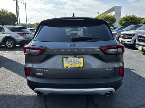 Certified 2023 Ford Escape Active AWD/4WD image 6