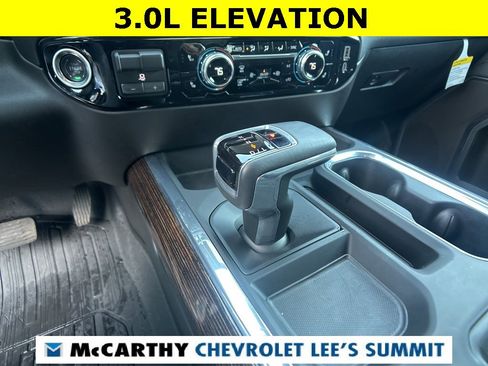 Certified 2025 GMC Sierra 1500 Elevation image 10