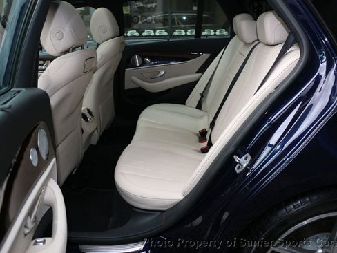 Used 2018 Mercedes-Benz E 400 4MATIC Wagon w/ Premium 2 Package image 32