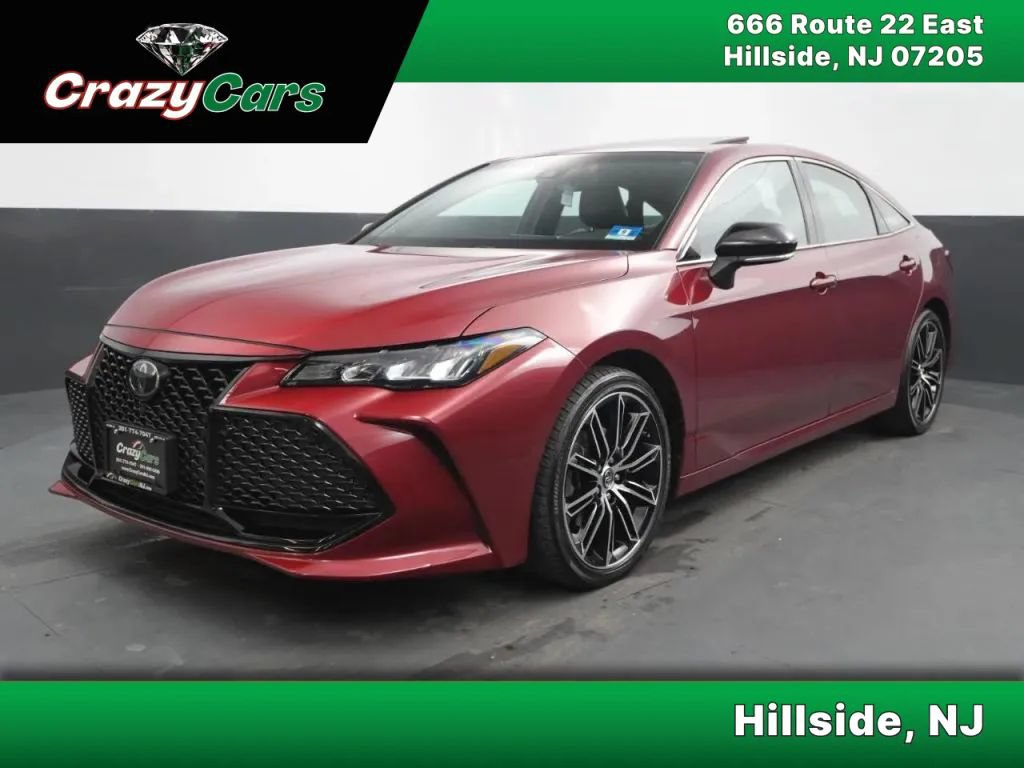 Used 2019 Toyota Avalon XSE w/ All Weather Liner Package FWD image 1