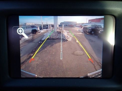 Used 2024 RAM 2500 Tradesman w/ Chrome Appearance Group image 24