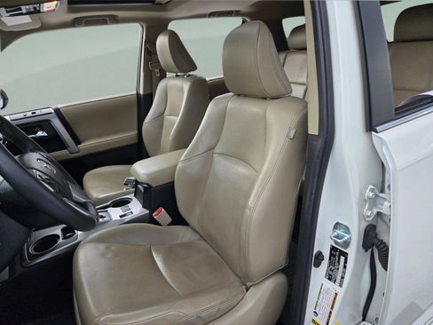 Used 2017 Toyota 4Runner Limited RWD image 12