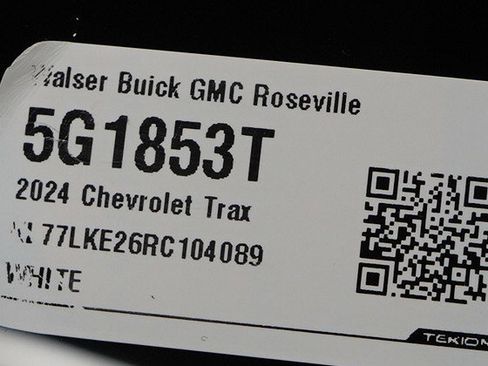 Used 2024 Chevrolet Trax ACTIV w/ Driver Confidence Package image 30