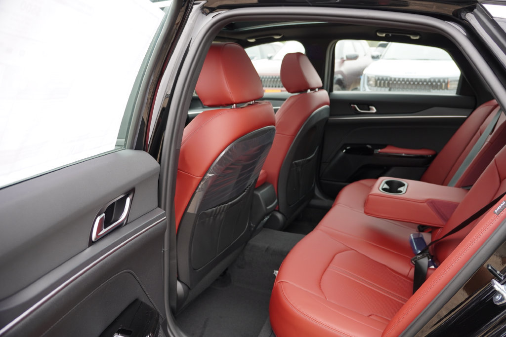 New 2027 Kia K5 GT-Line AWD/4WD image 11