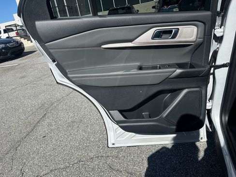 New 2025 Ford Explorer Active image 45