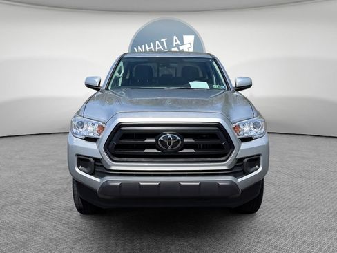 Used 2023 Toyota Tacoma SR AWD/4WD image 9