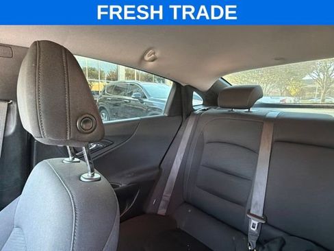 Used 2020 Chevrolet Malibu LT FWD image 11