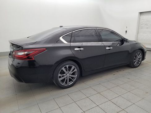 Used 2018 Nissan Altima 2.5 SR w/ SR Special Edition FWD image 10