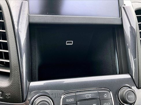Used 2017 Chevrolet Impala LT w/ Convenience Package FWD image 35