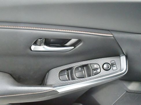 Used 2022 Nissan Sentra SR w/ Trunk Package image 25