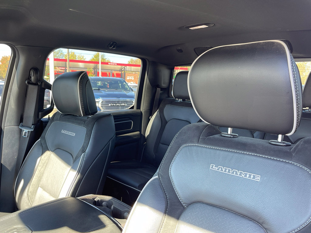Used 2025 RAM 1500 Laramie AWD/4WD image 11
