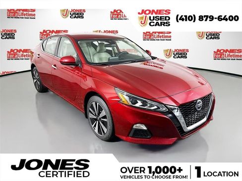 Used 2022 Nissan Altima 2.5 SV AWD/4WD image 1