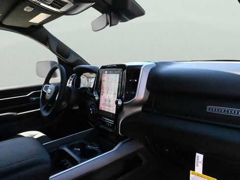 Used 2025 RAM 1500 Big Horn image 13