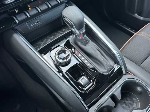 New 2026 GMC Canyon AT4 image 35