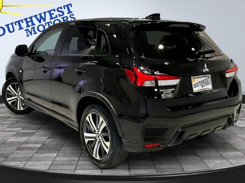 Used 2025 Mitsubishi Outlander Sport AWD image 5