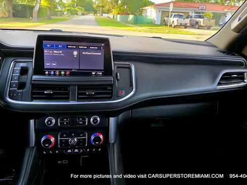 Used 2021 GMC Yukon SLT RWD image 28