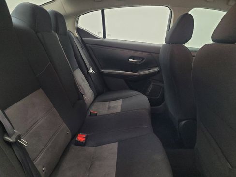Used 2023 Nissan Sentra SR FWD image 19