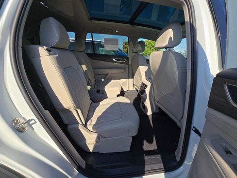 New 2026 Volkswagen Atlas SEL Premium R-Line image 14