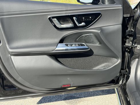 New 2026 Mercedes-Benz E 350 4MATIC Sedan image 16