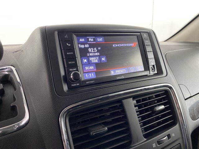 Used 2018 Dodge Grand Caravan SE w/ UConnect Hands-Free Group FWD image 26