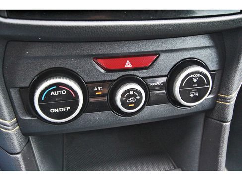 Used 2023 Subaru Crosstrek 2.5i Sport AWD/4WD image 29