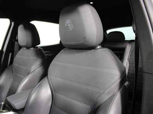 Used 2024 Alfa Romeo Tonale Ti w/ Active Assist Package image 31