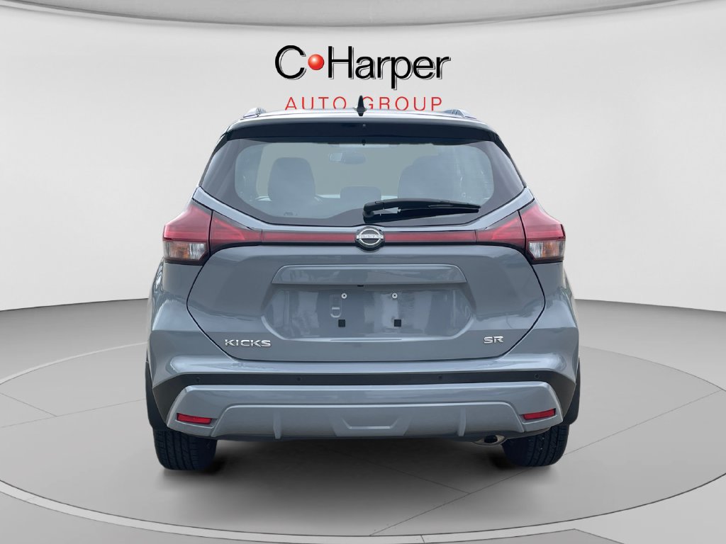 Used 2023 Nissan Kicks SR FWD image 4